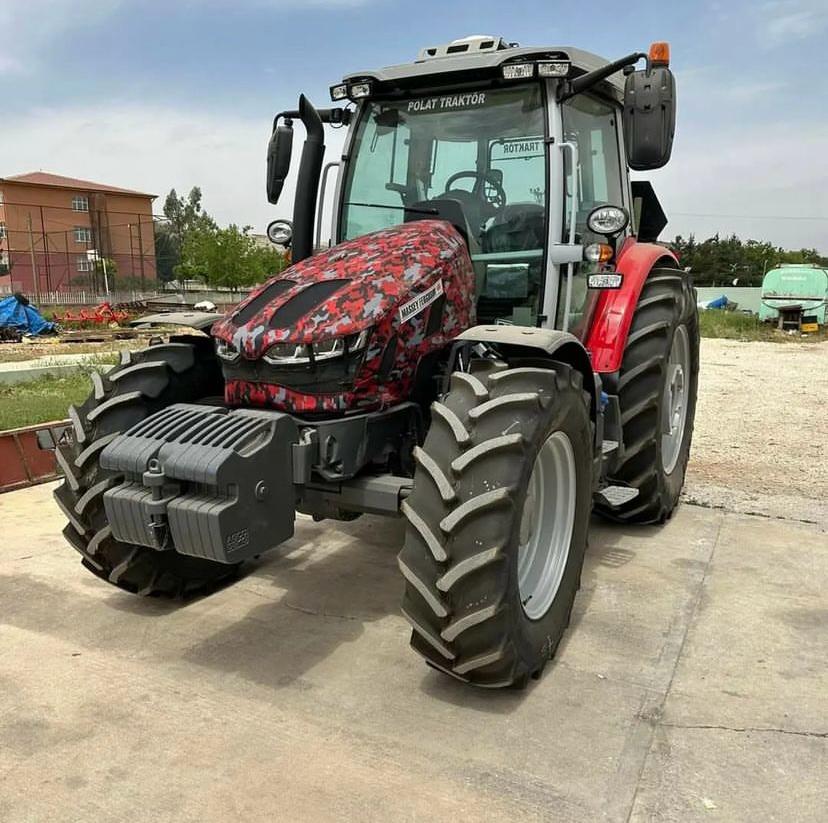 Massey Ferguson 5s Serisi Traktör Kılıfı