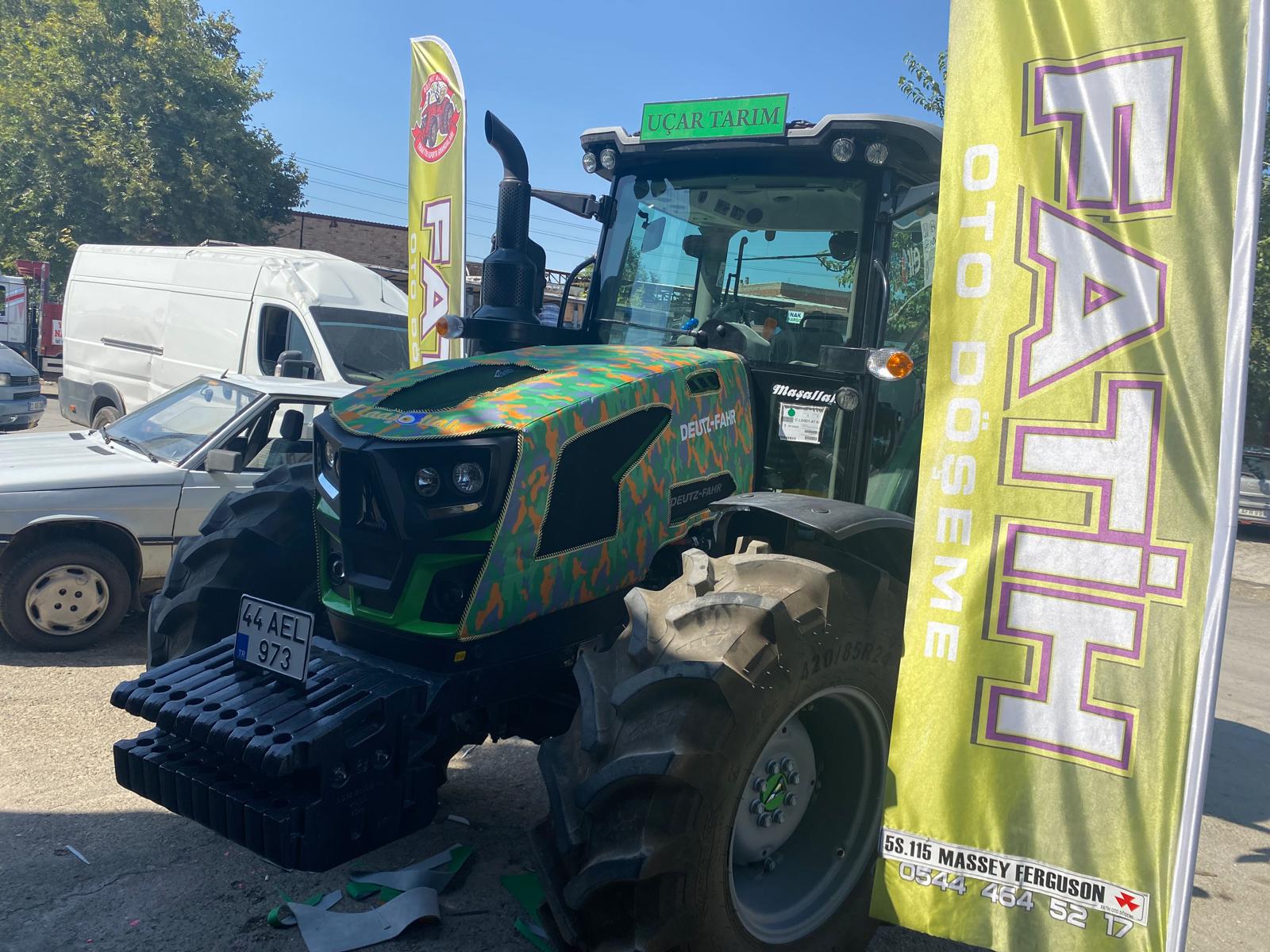 Deutz Fahr 5e Serisi Traktör Kılıfı 